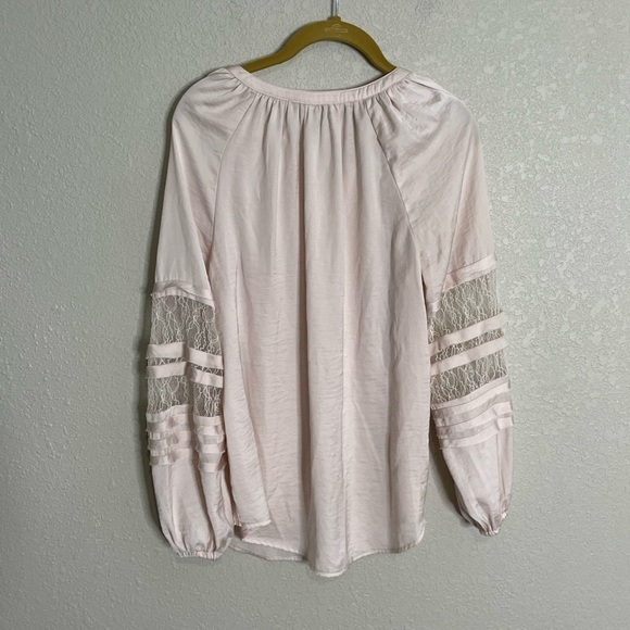 Current Air Nude Lace Blouse Small - Picture 6 of 6